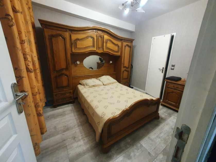 Bel Petit Appartement Charleville-Mezieres Exterior photo